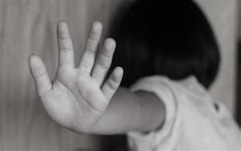 1­0­ ­y­a­ş­ı­n­d­a­k­i­ ­t­e­c­a­v­ü­z­ ­m­a­ğ­d­u­r­u­ ­k­ı­z­ ­ç­o­c­u­ğ­u­n­a­ ­k­ü­r­t­a­j­ ­i­z­n­i­